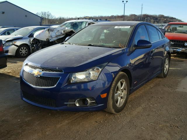 1G1PC5SB5D7288119 - 2013 CHEVROLET CRUZE LT BLUE photo 2