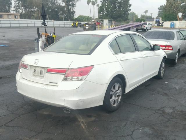 1HGCP2F66BA025371 - 2011 HONDA ACCORD SE WHITE photo 4