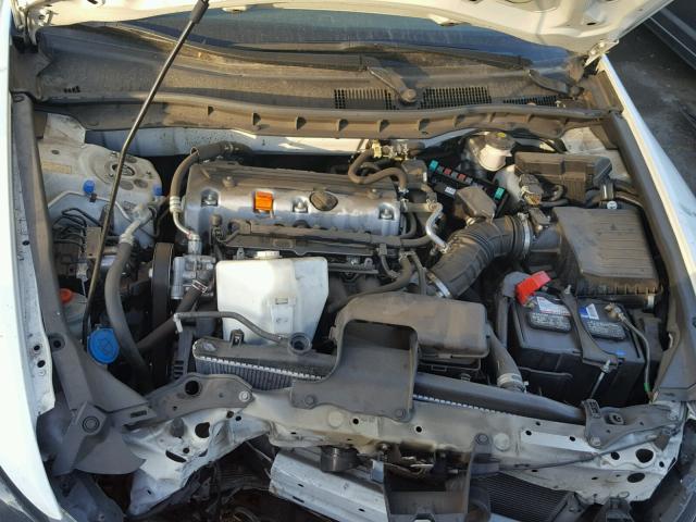 1HGCP2F66BA025371 - 2011 HONDA ACCORD SE WHITE photo 7