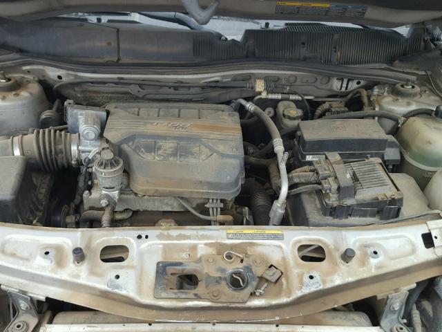 2CNDL13F356129469 - 2005 CHEVROLET EQUINOX LS SILVER photo 7