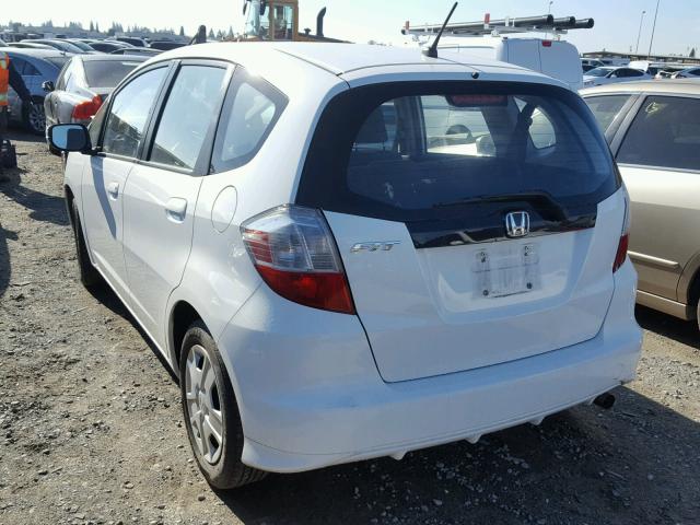 JHMGE8H38DC063587 - 2013 HONDA FIT WHITE photo 3