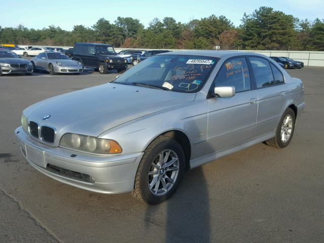 WBADT33433GF43735 - 2003 BMW 525 I GRAY photo 2