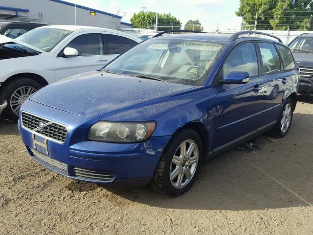 YV1MW390762165510 - 2006 VOLVO V50 2.4I BLUE photo 2