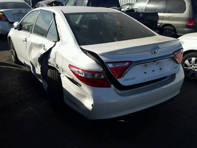 4T1BF1FK1GU122953 - 2016 TOYOTA CAMRY LE 白色 照片 3