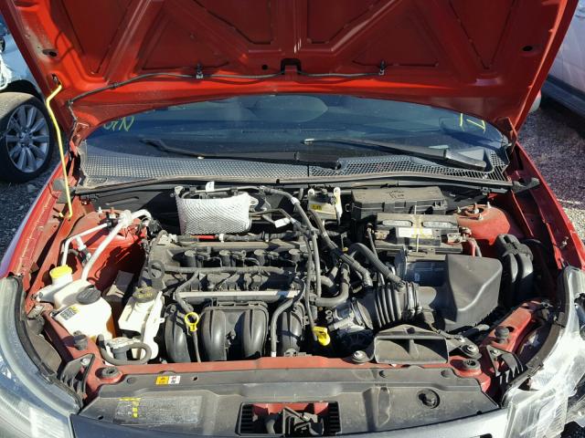 1FAHP33N59W200847 - 2009 FORD FOCUS SES RED photo 7