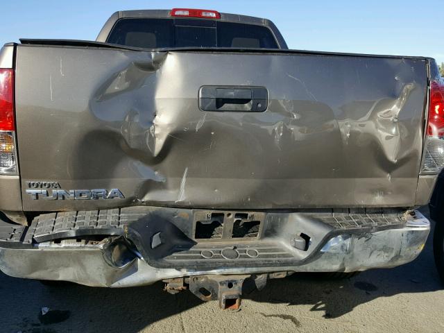 5TFRV54108X044415 - 2008 TOYOTA TUNDRA DOU GREEN photo 9