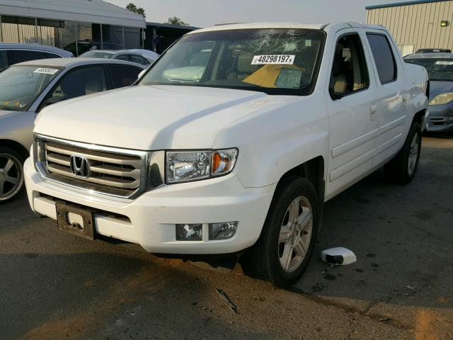 5FPYK1F53CB002716 - 2012 HONDA RIDGELINE WHITE photo 2