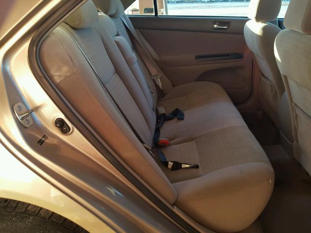 4T1BE32K15U569686 - 2005 TOYOTA CAMRY LE GOLD photo 6