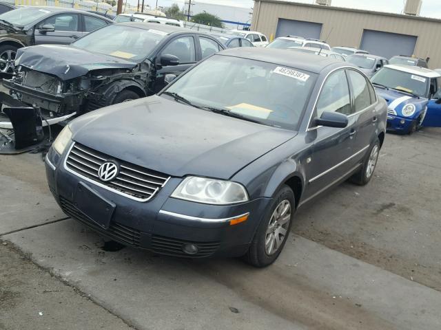 WVWPD63B03P338240 - 2003 VOLKSWAGEN PASSAT GLS CHARCOAL photo 2