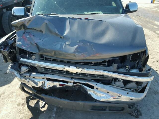 2GCEC19V811168024 - 2001 CHEVROLET SILVERADO GRAY photo 7