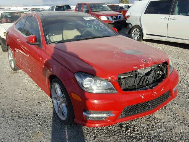 WDDGJ5HBXCF808233 - 2012 MERCEDES-BENZ C 350 RED photo 1