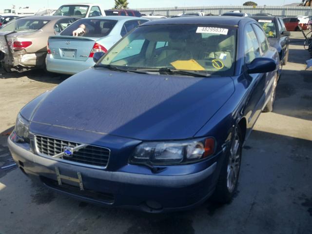 YV1RS53D922126646 - 2002 VOLVO S60 T5 BLUE photo 2