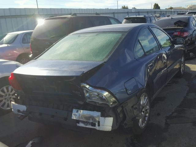 YV1RS53D922126646 - 2002 VOLVO S60 T5 BLUE photo 4