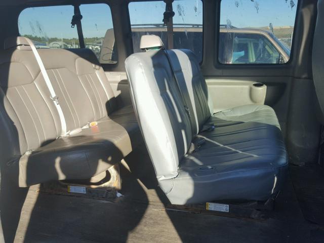 1GAGG25K291134492 - 2009 CHEVROLET EXPRESS G2 WHITE photo 6