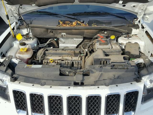 1C4NJCBA2ED545384 - 2014 JEEP COMPASS SP WHITE photo 7