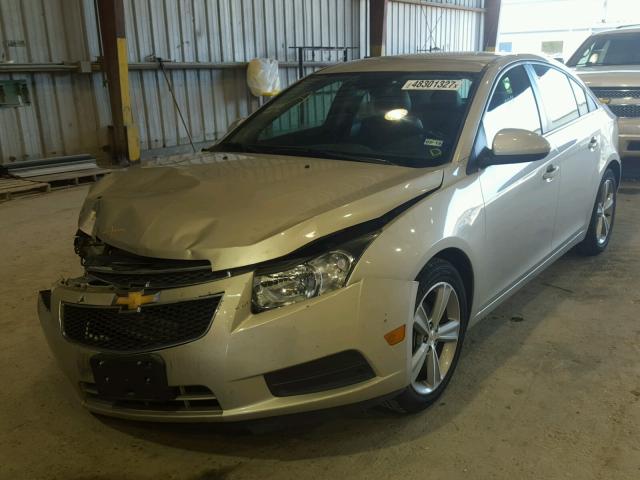 1G1PE5SBXD7129252 - 2013 CHEVROLET CRUZE LT GOLD photo 2