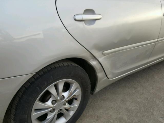 4T1BF30K84U074870 - 2004 TOYOTA CAMRY LE 银色 照片 9