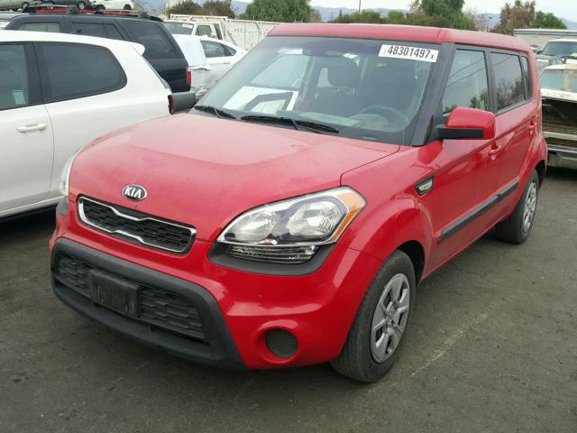 KNDJT2A51D7628051 - 2013 KIA SOUL RED photo 2