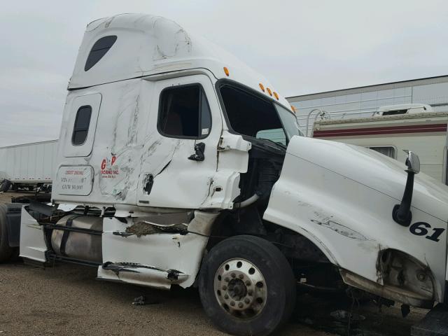 3AKJGLD5XFSGD6757 - 2015 FREIGHTLINER CASCADIA 1 WHITE photo 1