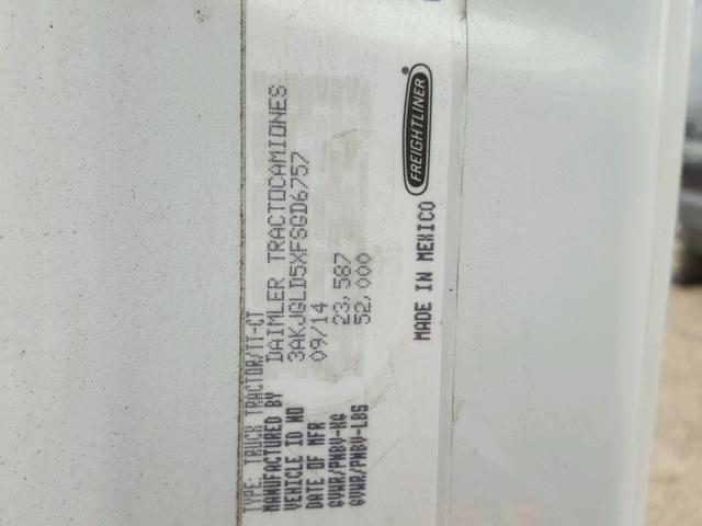 3AKJGLD5XFSGD6757 - 2015 FREIGHTLINER CASCADIA 1 WHITE photo 10