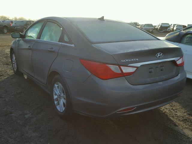 5NPEB4AC9BH131983 - 2011 HYUNDAI SONATA GLS GRAY photo 3