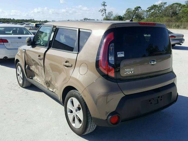 KNDJN2A29G7268628 - 2016 KIA SOUL BROWN photo 3