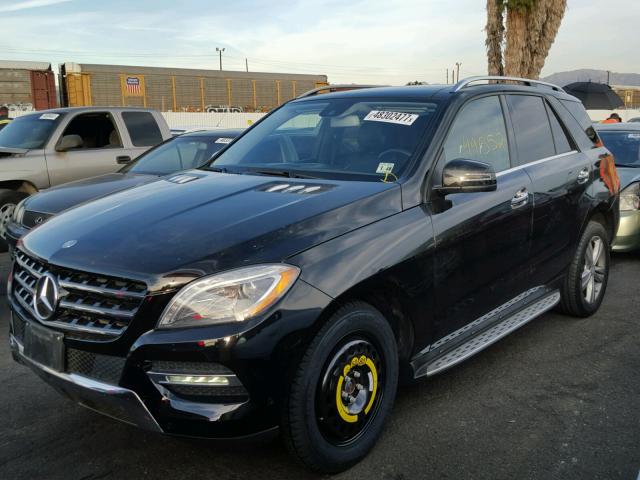 4JGDA5HB9EA294870 - 2014 MERCEDES-BENZ ML 350 4MA BLACK photo 2