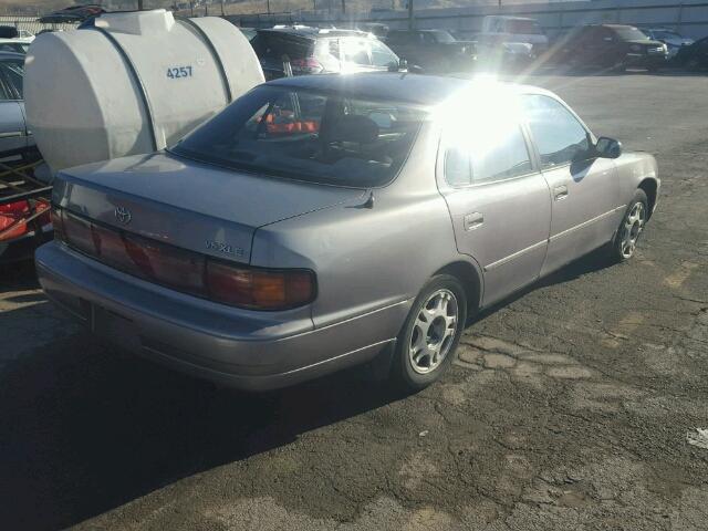 4T1GK13E9RU059684 - 1994 TOYOTA CAMRY XLE GRAY photo 4