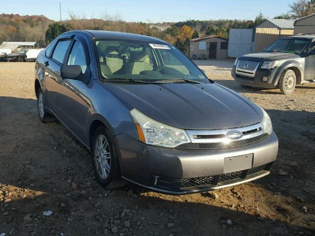 1FAHP35N09W234983 - 2009 FORD FOCUS SE GRAY photo 1