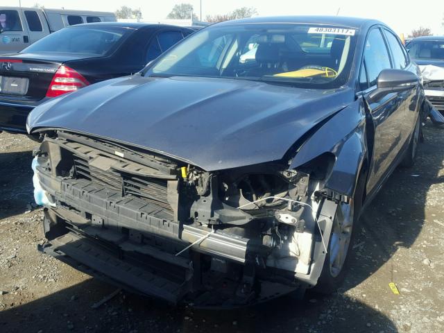 3FA6P0H73DR359085 - 2013 FORD FUSION SE GRAY photo 2