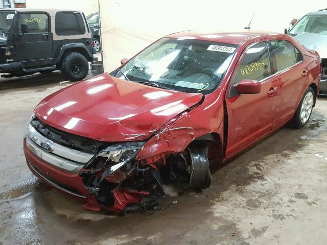 3FAHP0HA0AR179790 - 2010 FORD FUSION SE RED photo 2