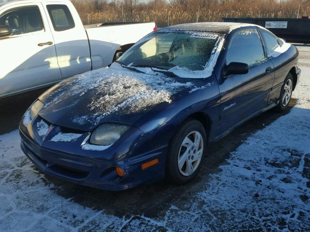 1G2JB124427360505 - 2002 PONTIAC SUNFIRE SE BLUE photo 2