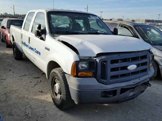 1FTWW30546EA00990 - 2006 FORD F350 SRW S WHITE photo 1