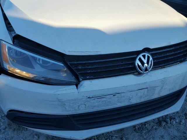 3VW2K7AJ7BM379479 - 2011 VOLKSWAGEN JETTA BASE WHITE photo 9