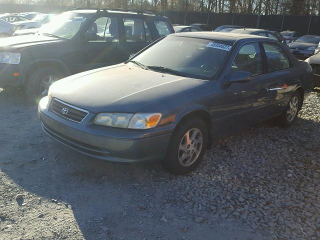 4T1BF22K91U970288 - 2001 TOYOTA CAMRY LE GREEN photo 2