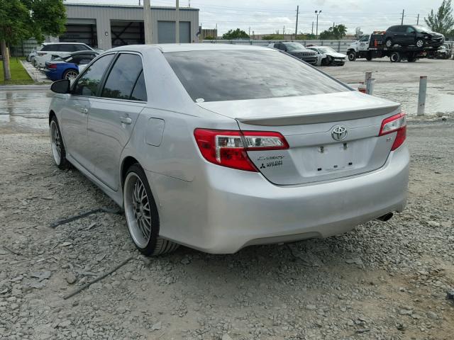 4T1BF1FK2DU637973 - 2013 TOYOTA CAMRY L SILVER photo 3