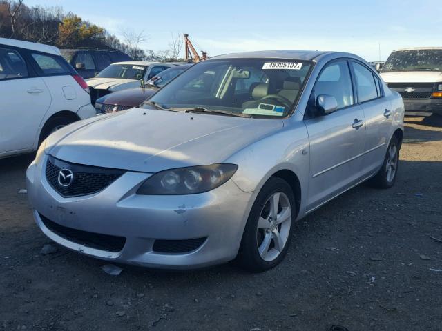 JM1BK12F741176327 - 2004 MAZDA 3 I SILVER photo 2