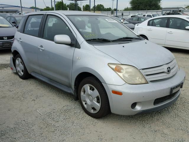 JTKKT604750103342 - 2005 TOYOTA SCION XA SILVER photo 1