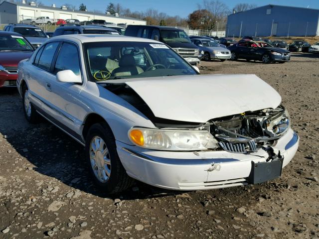 1LNHM97V81Y696182 - 2001 LINCOLN CONTINENTA WHITE photo 1