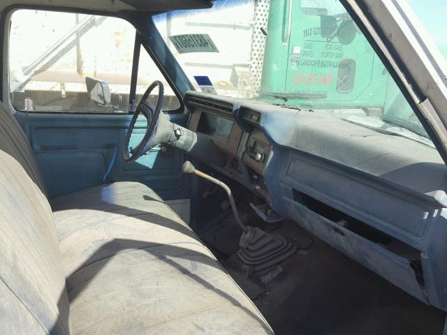 2FDJF3716DCA53444 - 1983 FORD F350 WHITE photo 5