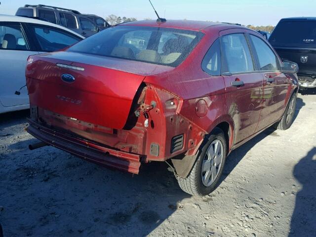 1FAHP3EN3AW266718 - 2010 FORD FOCUS S RED photo 4