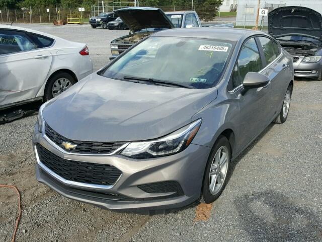 1G1BE5SM9H7143564 - 2017 CHEVROLET CRUZE LT GRAY photo 2