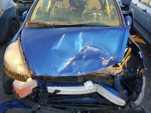 JHMGD38428S809199 - 2008 HONDA FIT BLUE photo 7