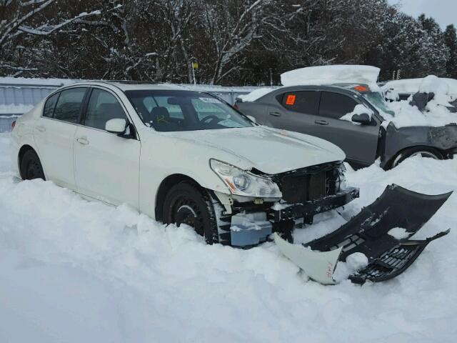 JNKBV61F07M805191 - 2007 INFINITI G35 WHITE photo 1