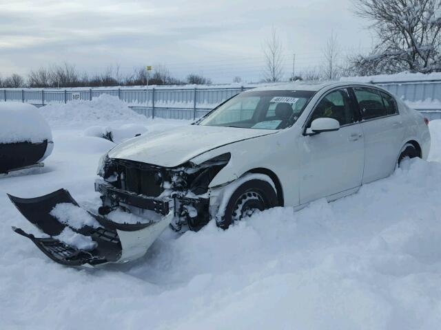 JNKBV61F07M805191 - 2007 INFINITI G35 WHITE photo 2