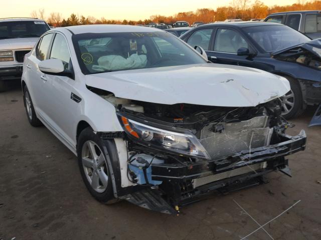 KNAGM4A75F5641014 - 2015 KIA OPTIMA LX WHITE photo 1