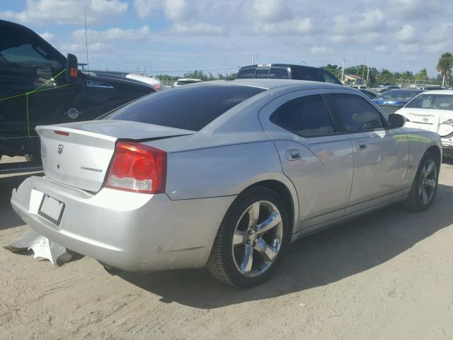 2B3CA2CV9AH288306 - 2010 DODGE CHARGER SILVER photo 4