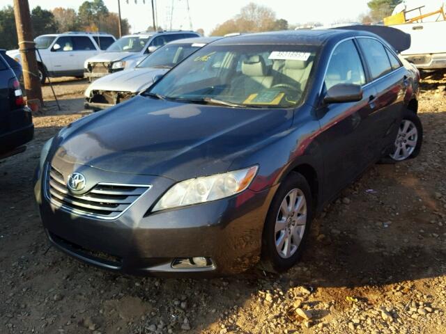 4T1BK46K29U092183 - 2009 TOYOTA CAMRY SE GRAY photo 2