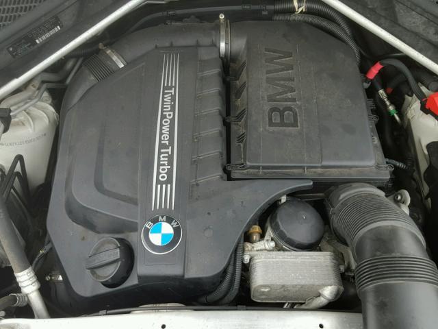 5UXZV4C51D0E02057 - 2013 BMW X5 XDRIVE3 თეთრი ფოტო 7