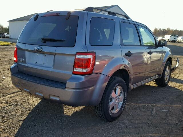 1FMCU03168KE20427 - 2008 FORD ESCAPE XLT GRAY photo 4